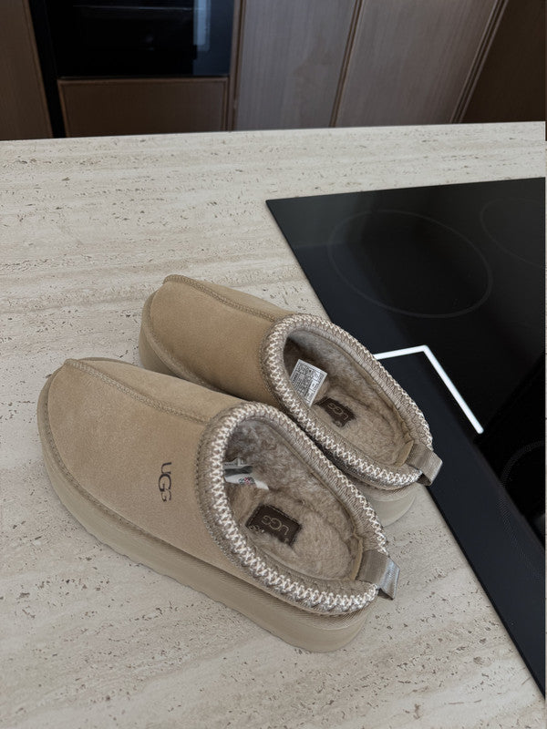 UGG TAZZ BEIGE